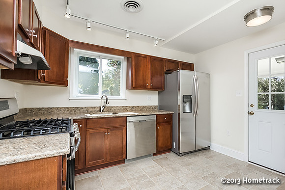 620WoodbineAve-10