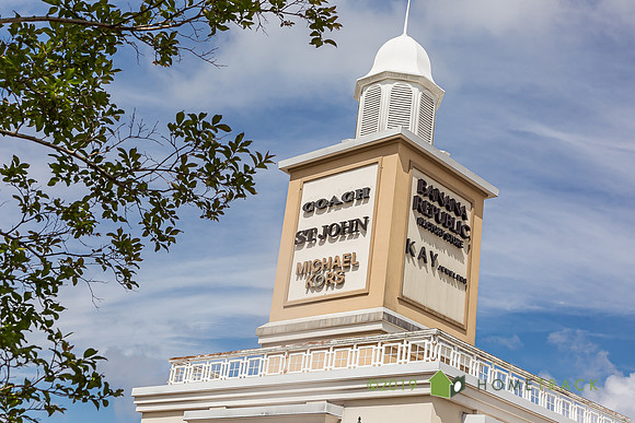 Queenstown Outlets