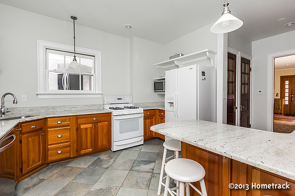 835WUniversityPkwy-17