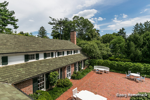 6011CharlesmeadRd-3048