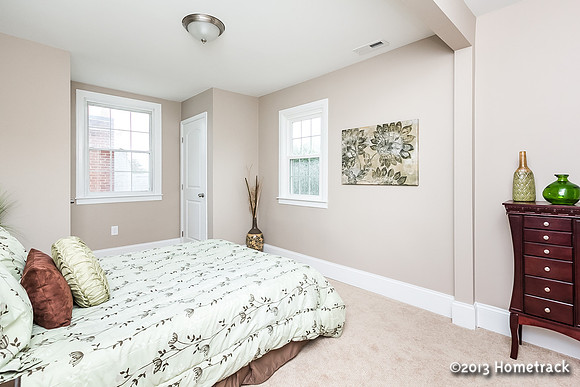 2511TaylorAve-22