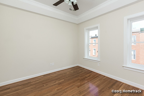 1538ClarksonSt-18
