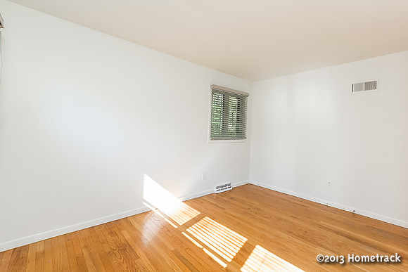 10WinterberryCt-21