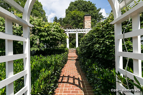 6011CharlesmeadRd-3202