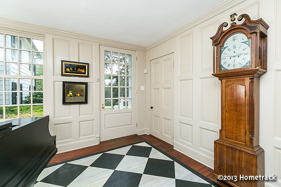 6011CharlesmeadRd-3011