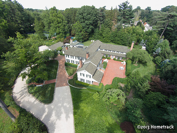 6011CharlesmeadRd-3275