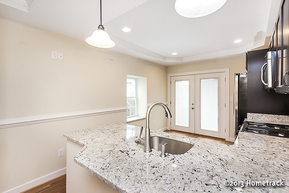 1538ClarksonSt-10