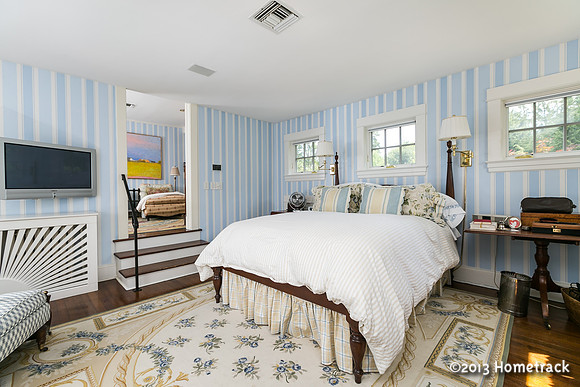6011CharlesmeadRd-3056