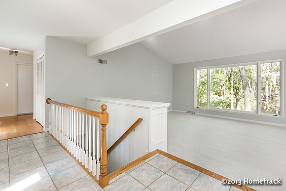10WinterberryCt-6